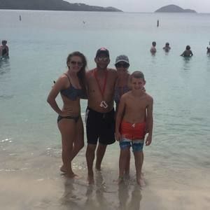 Meet your Posher, Holly